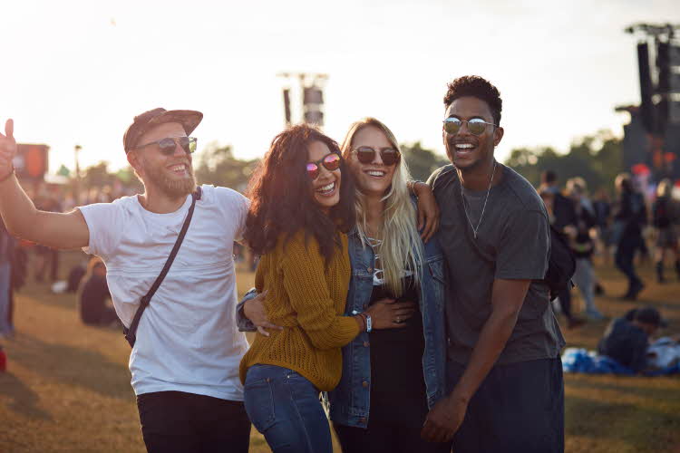 vennegjeng på festival
