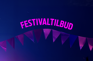 Vimpel i lilla og teksten "festivaltilbud"