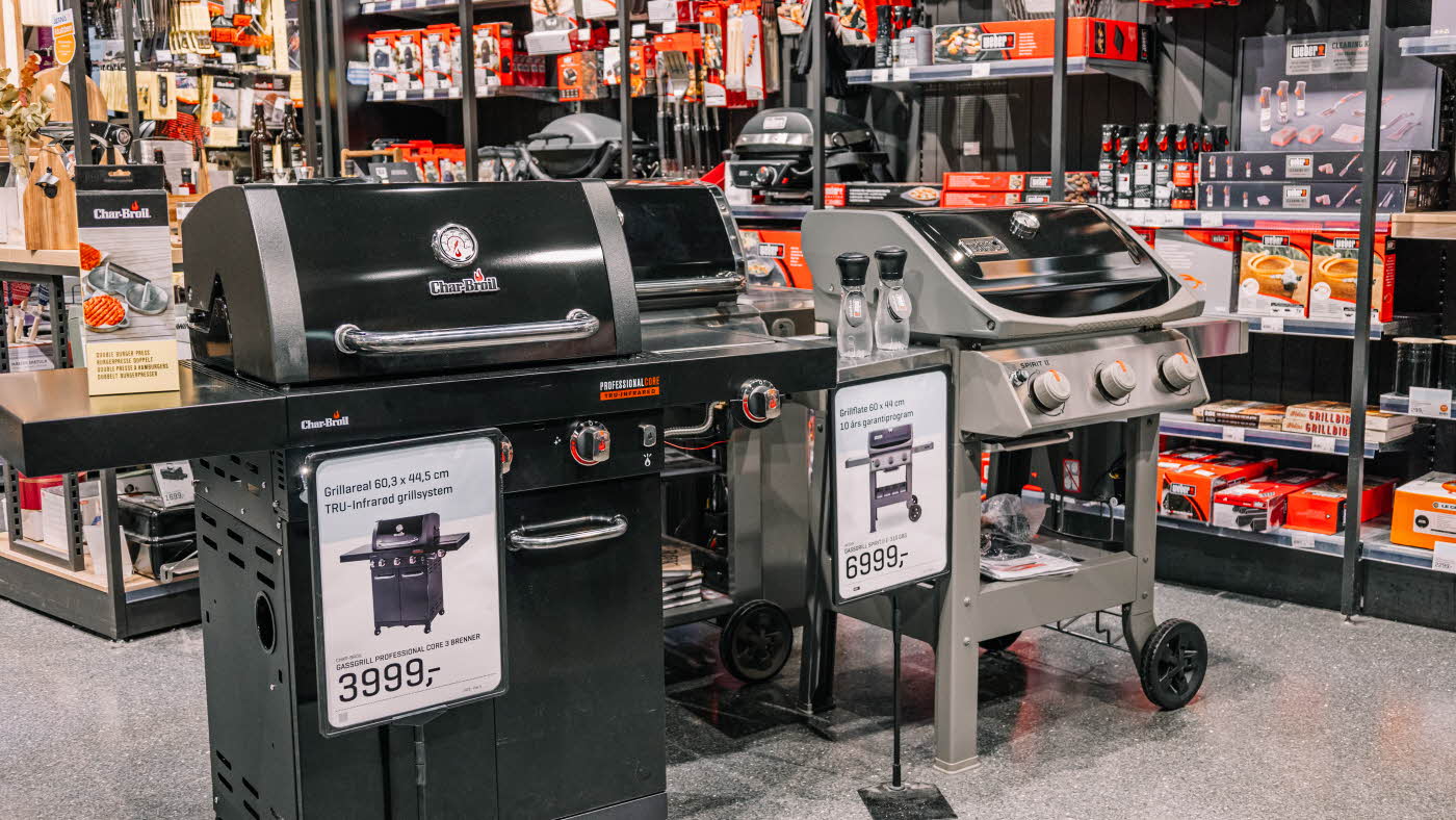 Griller på utstilling i butikk