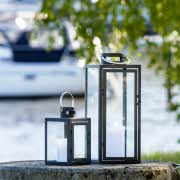lykt i to størrelser i fargen sort
