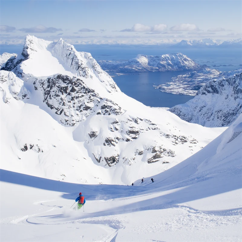 Geirfaljen skibakke i Lofoten