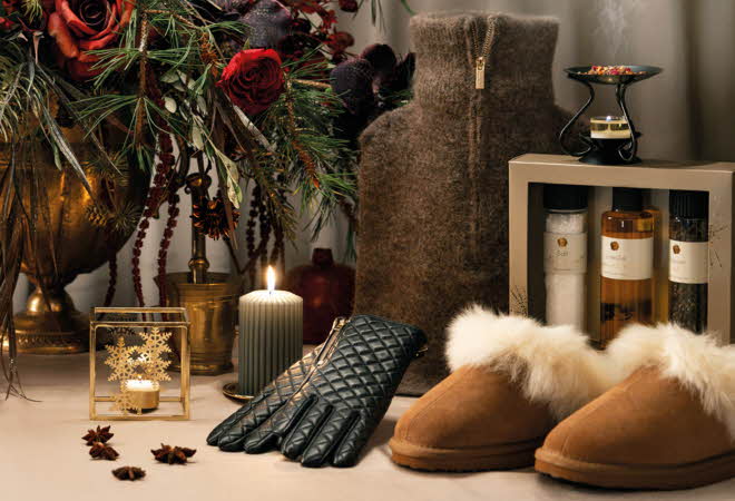 bilde av diverse julegaver