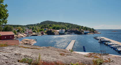 Bilde av skjærgården utenfor området med boligprosjektet Lervik i Strømstad, Sverige.