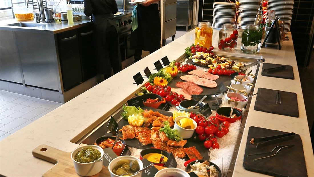 Frokostbuffet på Thon Hotel Polar i Tromsø