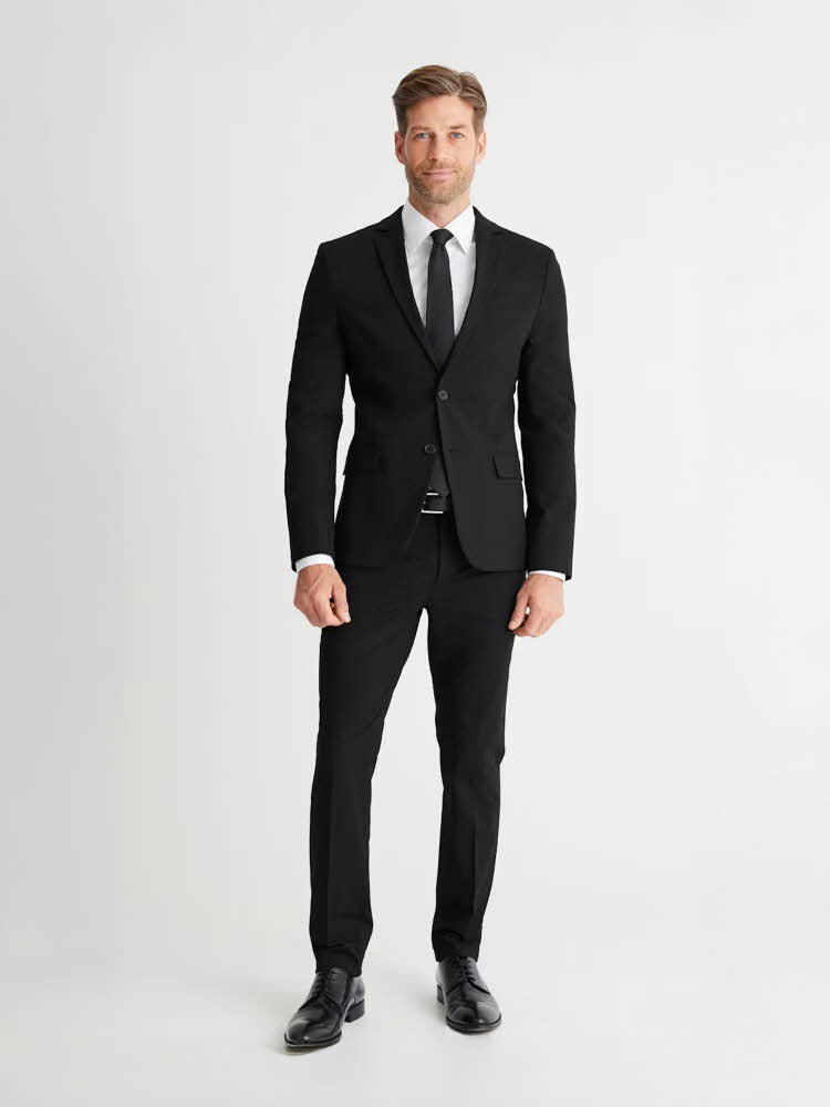 Mann i dress