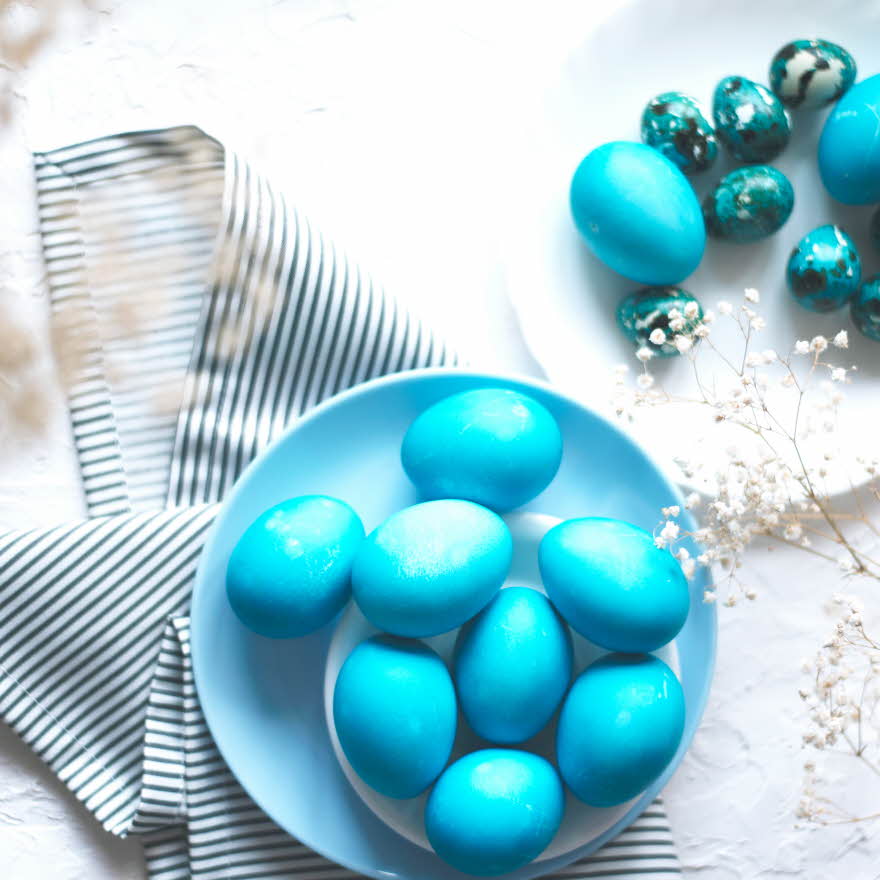 Blå påskeegg sett ovenfra