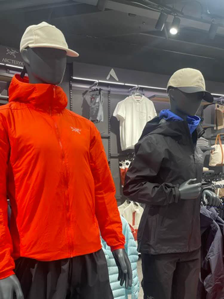 Klær fra Anton Sport