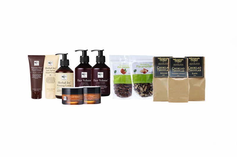 Et utvalg såper, kremer, nøtter og sjokoladetrøffel produkter