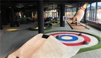 Minigolfbaner med forskjellige temaer på Vestkanten Storsenter