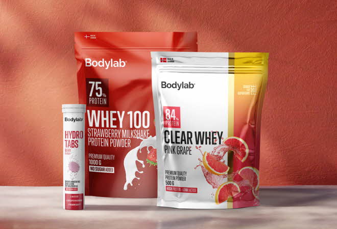 To pakker og en tube med Bodylab produkter