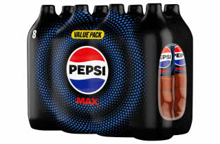 En 8-pakk med Pepsi Max flasker.