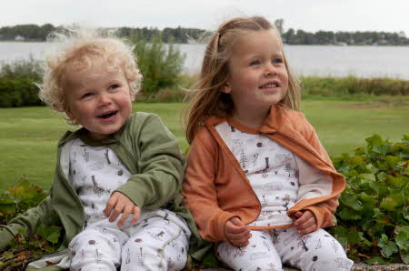 Barm som smiler