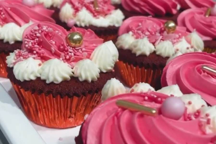 Muffins med rosa frosting