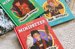 Bilde av minipotter bøkker