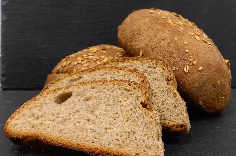 Et nystekt, hjemmebakt brød