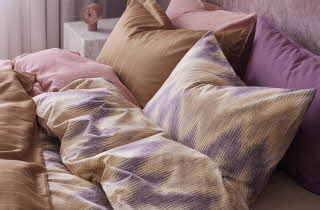 En seng redd opp med sengesettet Pacha fra Princess