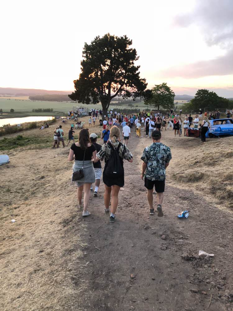 Solnedgang på festival
