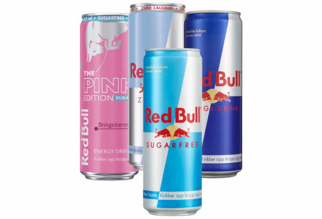 bilde på fyre ulike redbull bokser