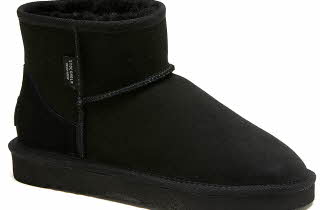 svart støvlett med for