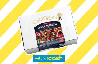 en låda chicken drumsticks