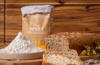 manna spelt mel økologisk med brød