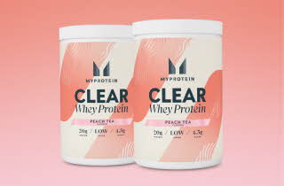 To bokser med Clear Whey Protein fra Myprotein