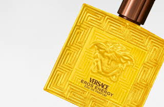 bilde av parfyme fra versace