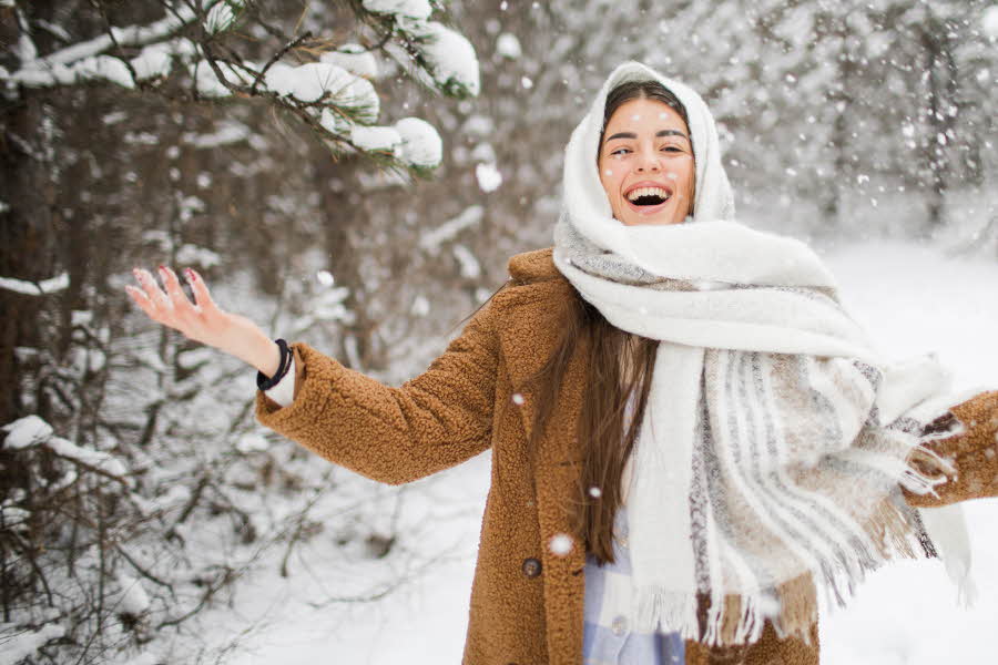 Stylistens beste tips: Dette er plaggene og tilbehøret du bør ha i vintergarderoben 2026.