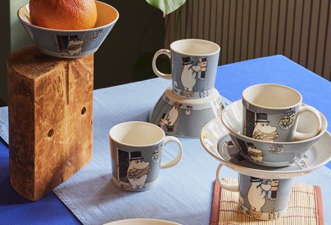Moomin Arabia servise på dekket bord