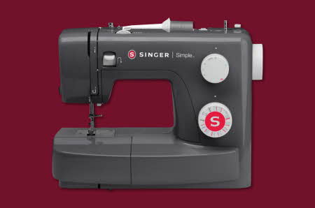 Singer Simple symaskin i grått.