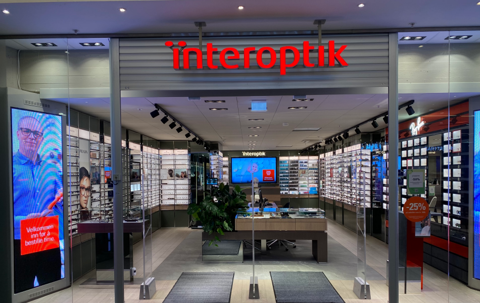 Interoptik ny fasade