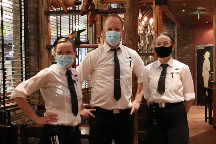 Bilde av ansatte i restaurant