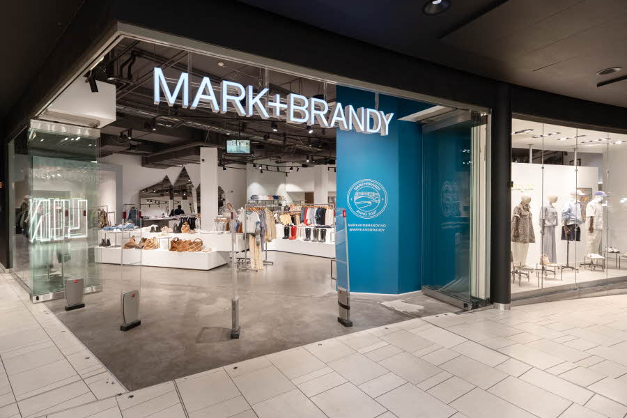Hos Sandvika Storsenter finner du unike butikker med kjente merkevarer du ikke får tak i andre steder – eksklusive konsepter verdt å oppdage!