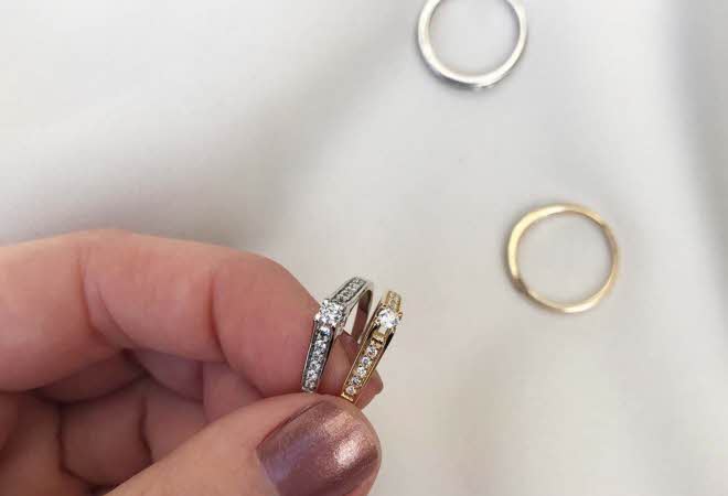 forskjellige diamantringer
