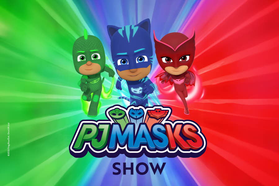De tre figurene i Pysjheltene avbildet sammen med teksten "Pjmasks show"