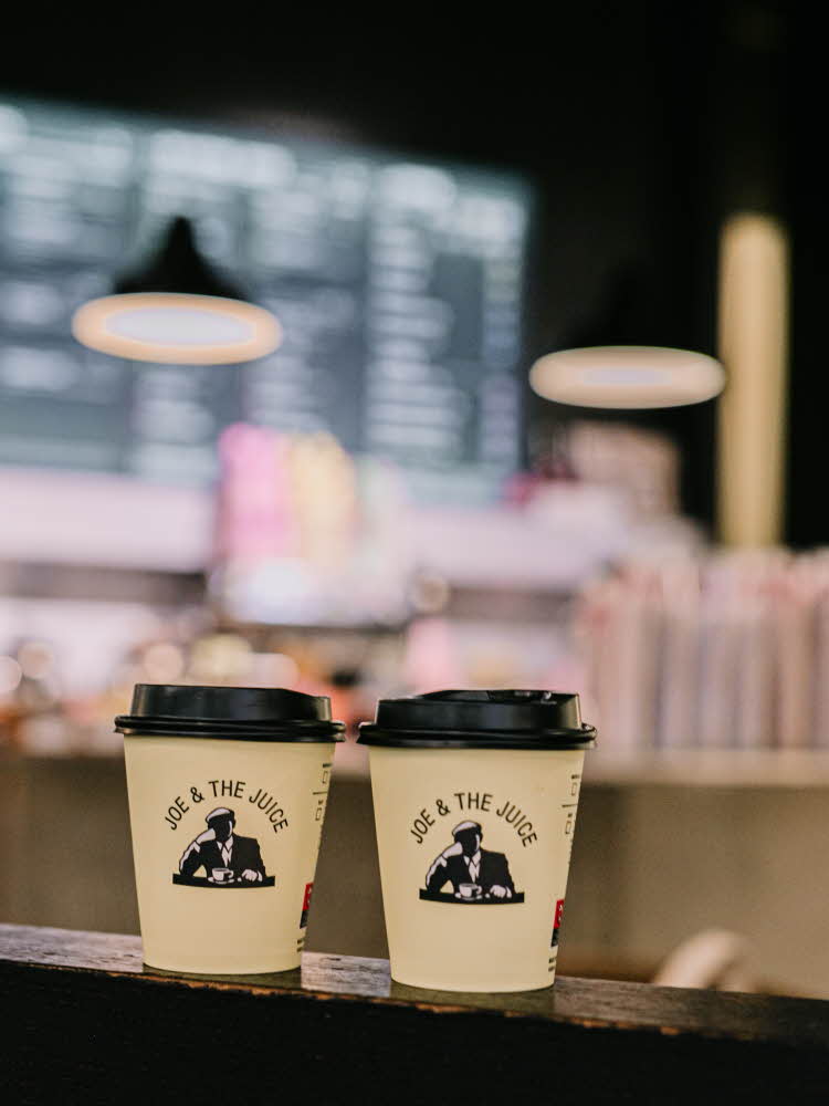 kaffe på benk