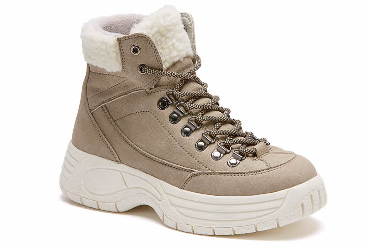 beige og hvite boots fra shoeday