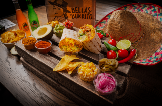 Et utvalg mat fra Bellas Burrito