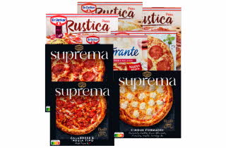 8 pakker med frossenpizza fra Dr. Oetker og Suprema.