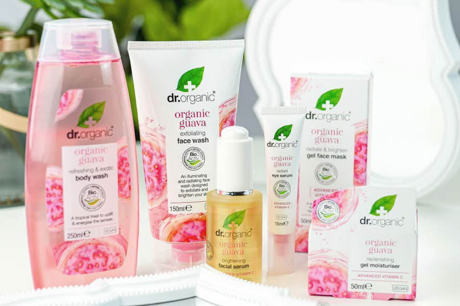 Et utvalg produkter fra Dr. Organic