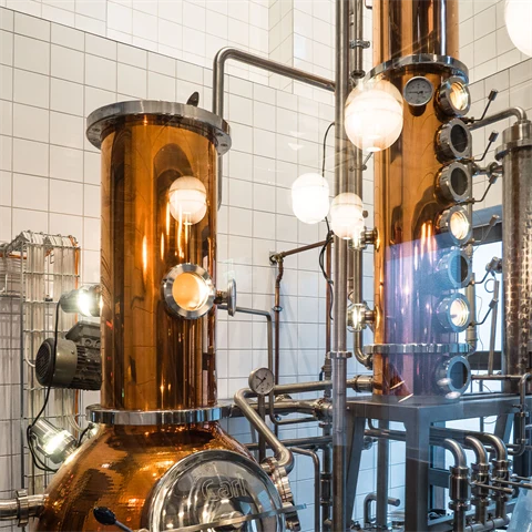 Gammelt apparat til spritproduksjon