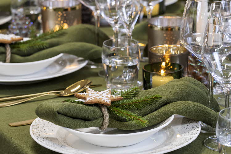 Pent dekket bord til jul