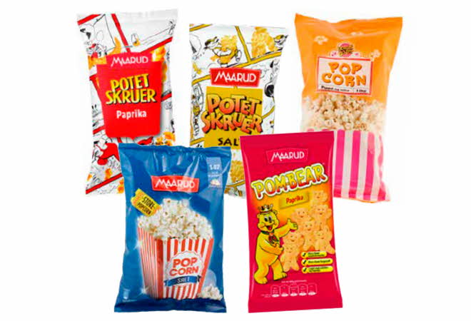 bilde av 5 poser med chips og popcorn