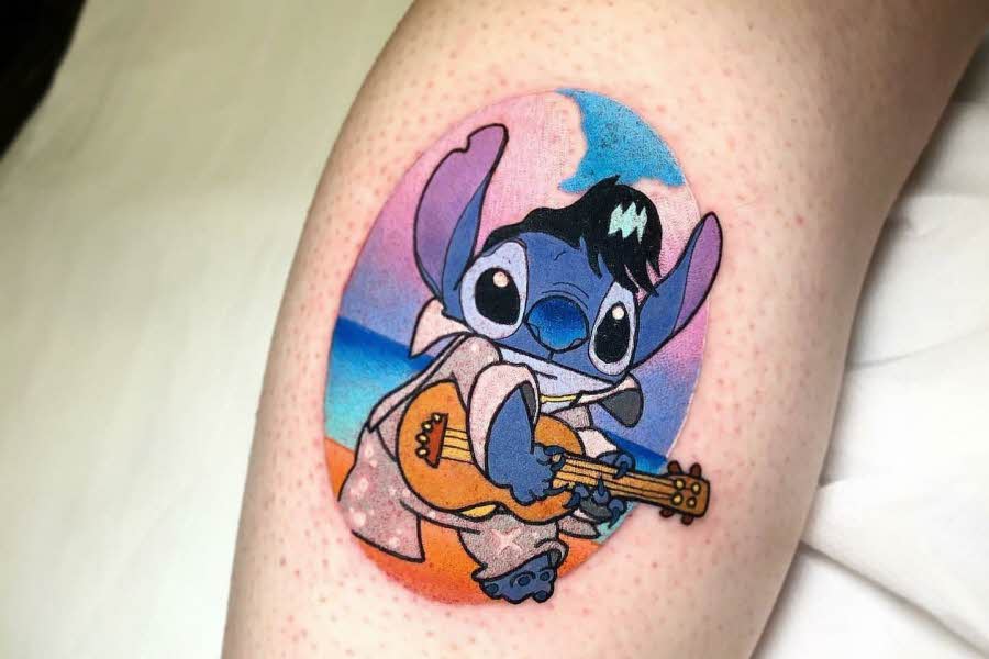 arm med stitch tattovering på arm