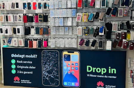 Mobildeksel som henger på vegg