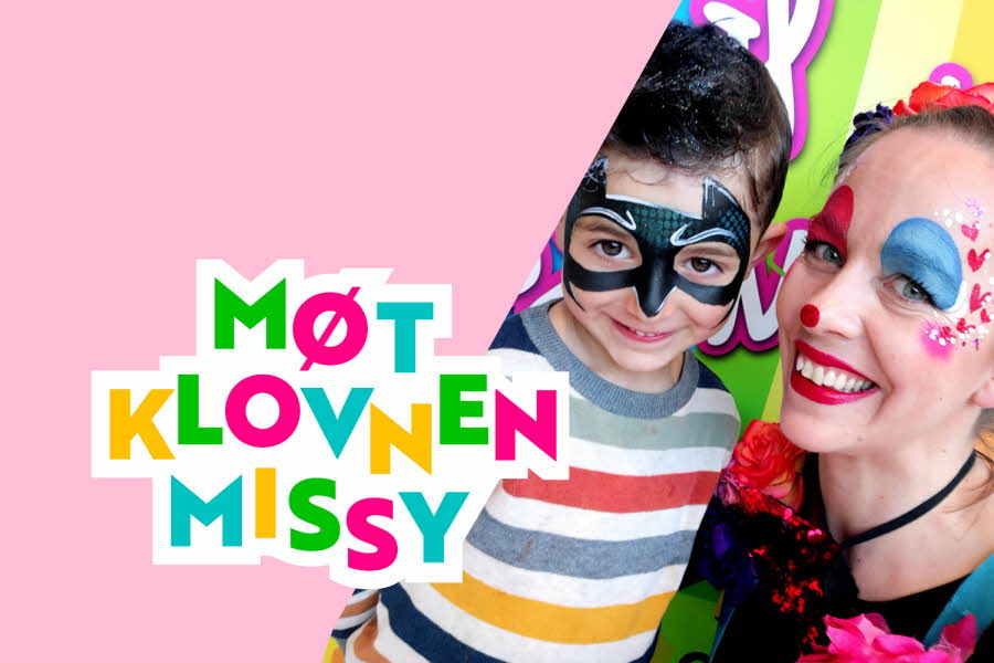 Teksten "møt klovnen missy" og et bilde av missy sammen med et barn med ansiktsmaling på