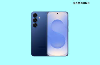 Forsiden og baksiden på en Samsung Galaxy S25