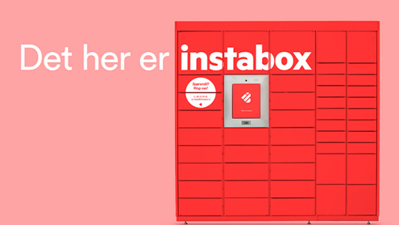 Instabox rød med hvit instabox tekst