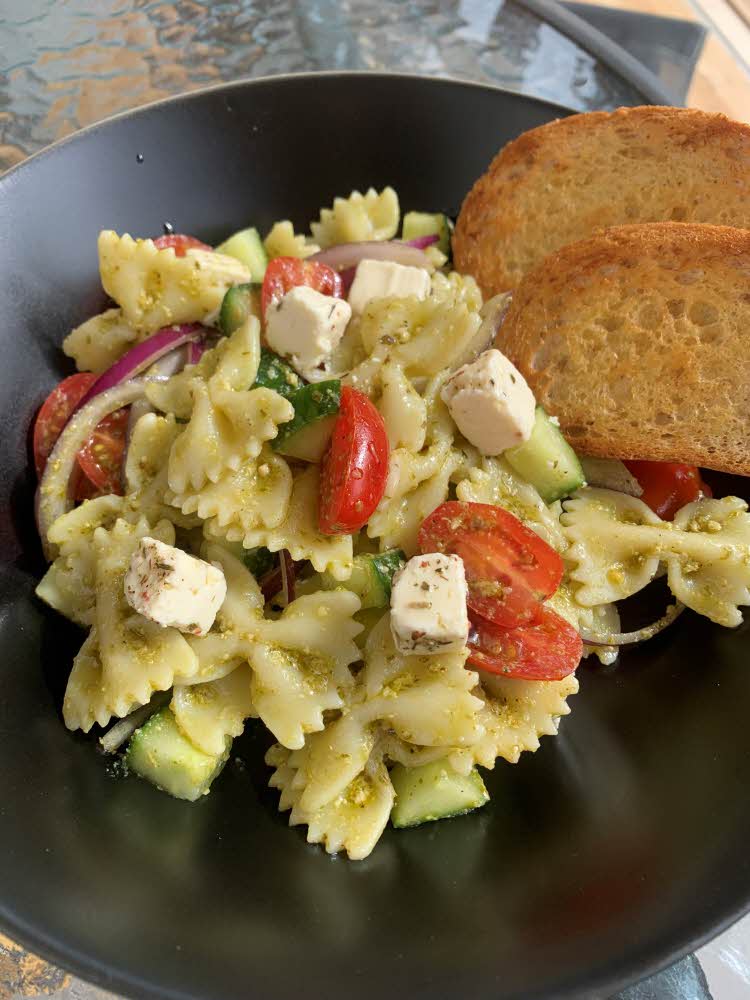Pastasalat