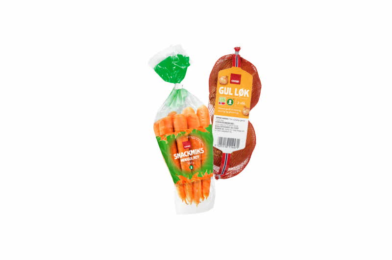 En pose Coop løl og en pose Coop snackgulrot